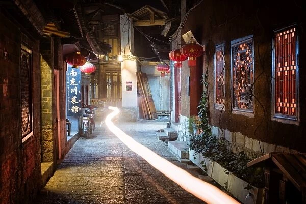 Light trail in an alley at night in Lijiang Old Town, UNESCO World Heritage Site, Lijiang, Yunnan, China, Asia