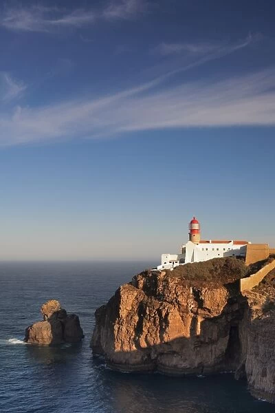 Lighthouse at sunrise, Cabo de Sao Vicente, Sagres, Algarve, Portugal, Europe