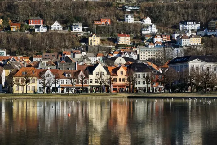 Framed Print : Lille Lungegard lake, Bergen, Norway, Scandinavia, Europe Framed Print : Lille Lungegard lake, Bergen, Norway, Scandinavia, Europe