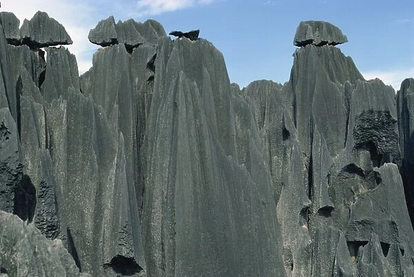 Limestone rock formations, Stone Forest, near Kunming, Yunnan, China, Asia
