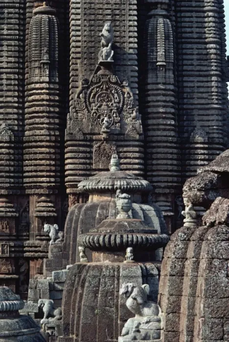Framed Print : Lingaraja temple, Bhubaneswar, Orissa state, India, Asia Framed Print : Lingaraja temple, Bhubaneswar, Orissa state, India, Asia