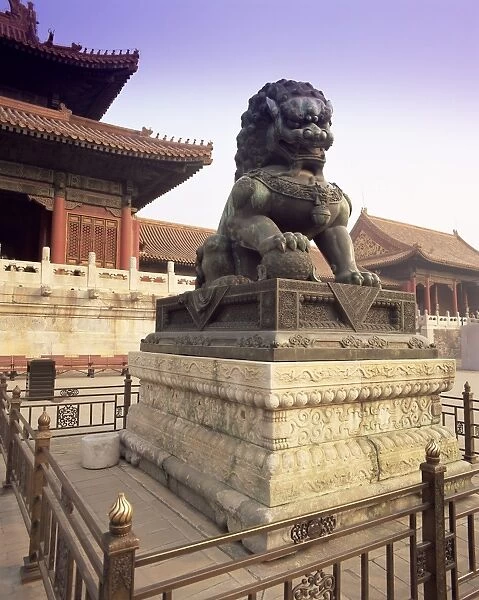 Lion statue, Forbidden City, Beijing, China, Asia