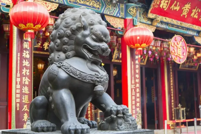Framed Print : Lion statue at Wong Tai Sin Temple, Wong Tai Sin, Kowloon, Hong Kong, China, Asia Framed Print : Lion statue at Wong Tai Sin Temple, Wong Tai Sin, Kowloon, Hong Kong, China, Asia
