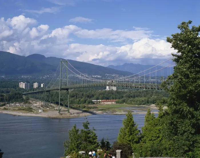 Framed Print : Lions Gate Bridge, Vancouver, British Columbia, Canada, North America Framed Print : Lions Gate Bridge, Vancouver, British Columbia, Canada, North America