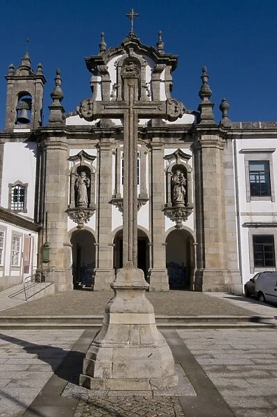 Little church in Guimaraes, UNESCO World Heritage Site, Portugal, Europe