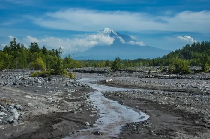 Framed Print : Little creek in front of the Tolbachik volcano, Kamchatka, Russia, Eurasia Framed Print : Little creek in front of the Tolbachik volcano, Kamchatka, Russia, Eurasia