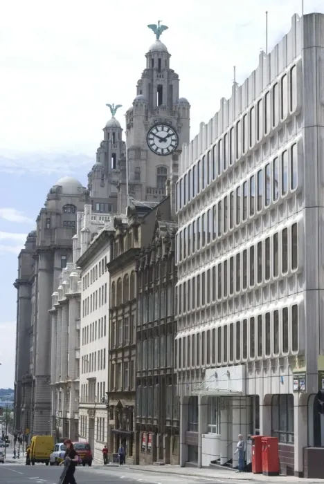 Framed Print : The Liver Building, one of the Three Graces, Liverpool, Merseyside, England Framed Print : The Liver Building, one of the Three Graces, Liverpool, Merseyside, England