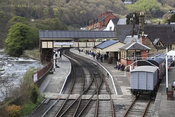 Llangollen Railway, Station, Llangollen, Dee Valley, Denbighshire, North Wales, Wales, United Kingdom, Europe