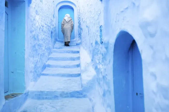 Framed Print : Local man in the blue streets of the Medina, Chefchaouen, Morocco, North Africa, Africa Framed Print : Local man in the blue streets of the Medina, Chefchaouen, Morocco, North Africa, Africa