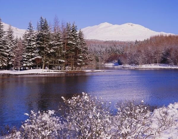 Loch Iubair in winter