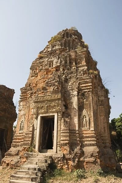 Lolei Temple, AD893, Roluos Group, near Angkor, UNESCO World Heritage Site