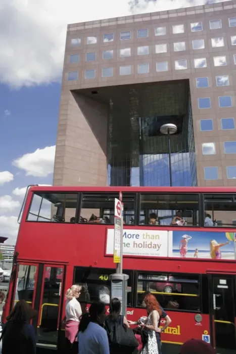 Framed Print : London bus at bus stop on London Bridge with No 1 London Bridge Building behind Framed Print : London bus at bus stop on London Bridge with No 1 London Bridge Building behind