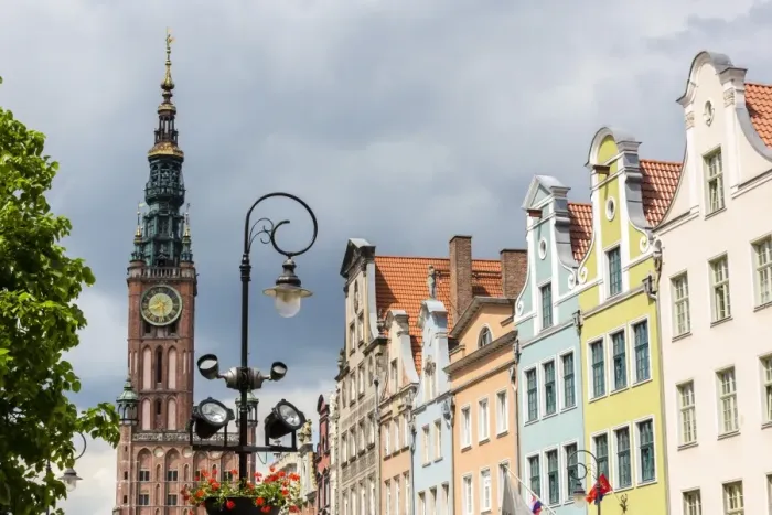 Framed Print : The Long Market, Dlugi Targ, with town hall clock, Gdansk, Poland, Europe Framed Print : The Long Market, Dlugi Targ, with town hall clock, Gdansk, Poland, Europe