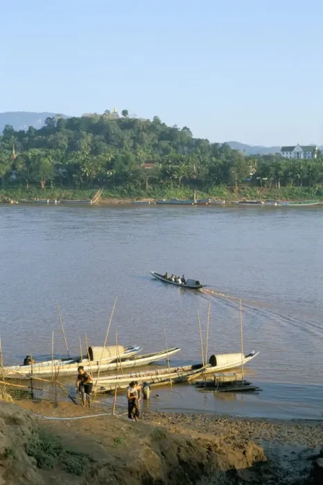 Framed Print : Looking east across Mekong River to Phousi Hill Framed Print : Looking east across Mekong River to Phousi Hill