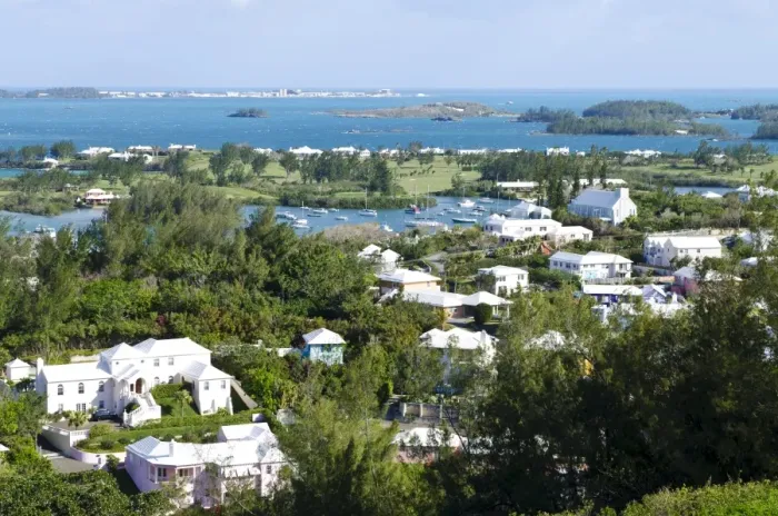 Framed Print : Looking out over Great Sound and smaller Riddells Bay, Bermuda, Central America Framed Print : Looking out over Great Sound and smaller Riddells Bay, Bermuda, Central America