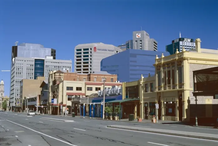 Framed Print : Looking west along Flinders Street in city centre, Adelaide, South Australia Framed Print : Looking west along Flinders Street in city centre, Adelaide, South Australia