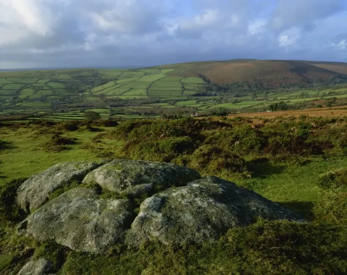 Framed Print : Looking towards Widecombe-in-the-Moor, Dartmoor, south Devon, England, United Kingdom Framed Print : Looking towards Widecombe-in-the-Moor, Dartmoor, south Devon, England, United Kingdom