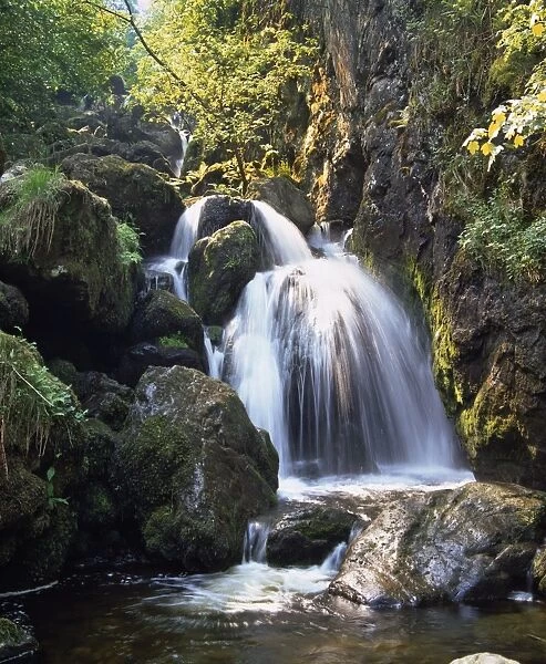 Lordor Cascade, Borrowdale, Lake District, Cumbria, England, United Kingdom, Europe