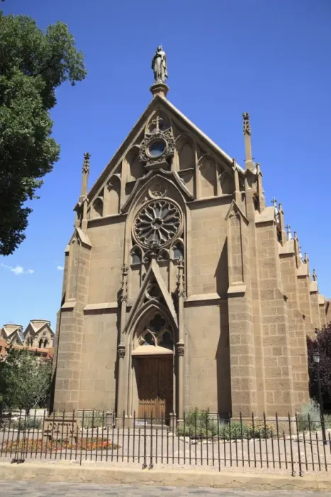 Framed Print : Loretto Chapel, Santa Fe, New Mexico, United States of America, North America Framed Print : Loretto Chapel, Santa Fe, New Mexico, United States of America, North America