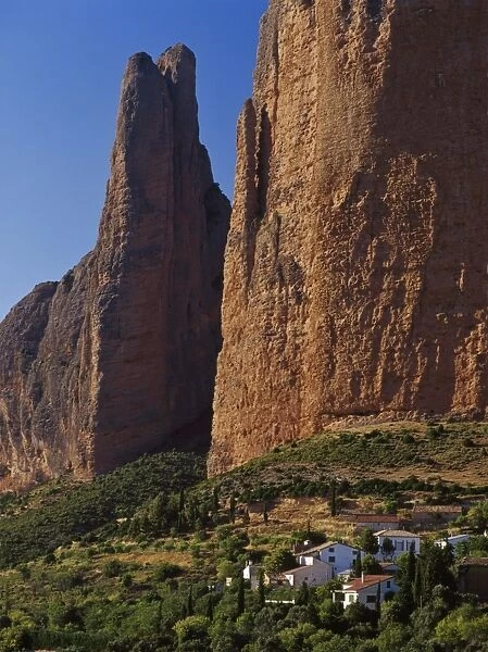 Los Mallos rock pillars at Riglos, Aragon, Spain, Europe