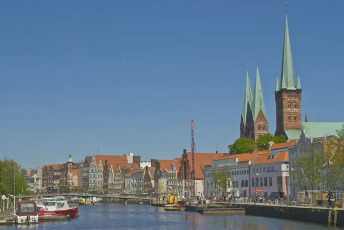 Framed Print : Lubeck Dom (cathedral) and Malerwinkel Painters Quarter, Lubeck, UNESCO World Heritage Site Framed Print : Lubeck Dom (cathedral) and Malerwinkel Painters Quarter, Lubeck, UNESCO World Heritage Site