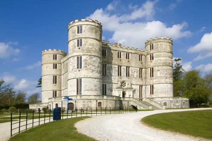 Framed Print : Lulworth Castle, Dorset, England, United Kingdom, Europe Framed Print : Lulworth Castle, Dorset, England, United Kingdom, Europe