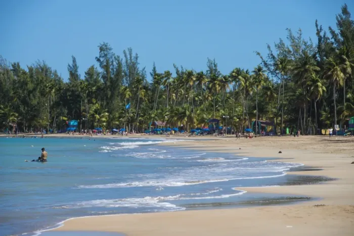 Framed Print : Luquillo Beach, Puerto Rico, West Indies, Caribbean, Central America Framed Print : Luquillo Beach, Puerto Rico, West Indies, Caribbean, Central America