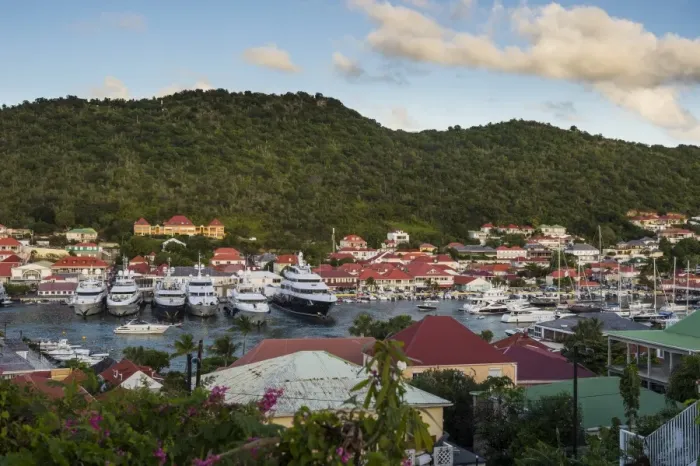 Framed Print : Luxury yachts, in the harbour of Gustavia, St. Barth (Saint Barthelemy), Lesser Antilles Framed Print : Luxury yachts, in the harbour of Gustavia, St. Barth (Saint Barthelemy), Lesser Antilles