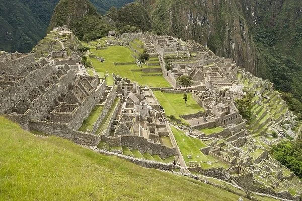 Machu Picchu, UNESCO World Heritage Site, near Aguas Calientes, Peru, South America