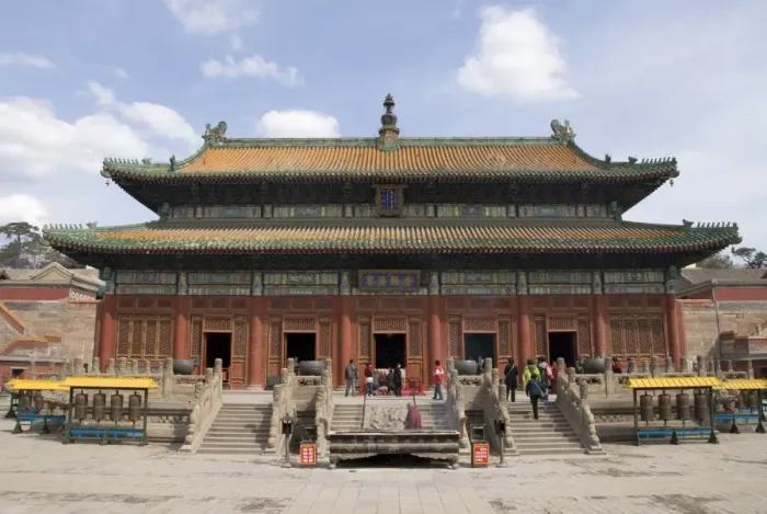 Framed Print : The Mahavira Hall (Da Xiong Bao Dian), Puning Temple, UNESCO World Heritage Site Framed Print : The Mahavira Hall (Da Xiong Bao Dian), Puning Temple, UNESCO World Heritage Site