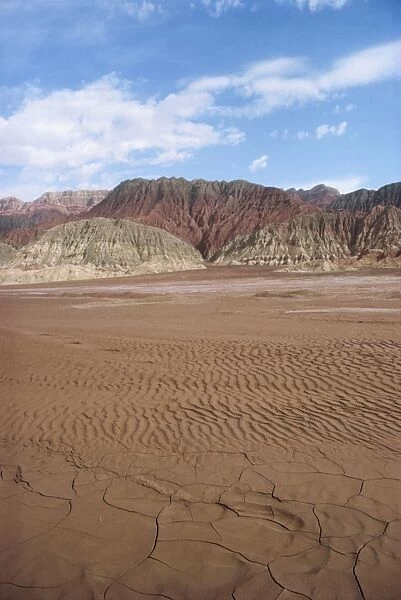 The Maidan Togh Mountains in the northern Taklamakan Desert in Xinjiang Province