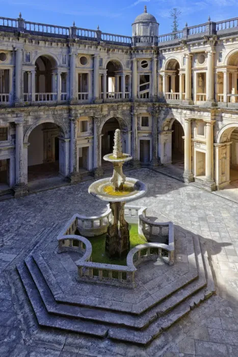 Framed Print : Main cloister and fountain, Castle and Convent of the Order of Christ (Convento do Cristo Framed Print : Main cloister and fountain, Castle and Convent of the Order of Christ (Convento do Cristo