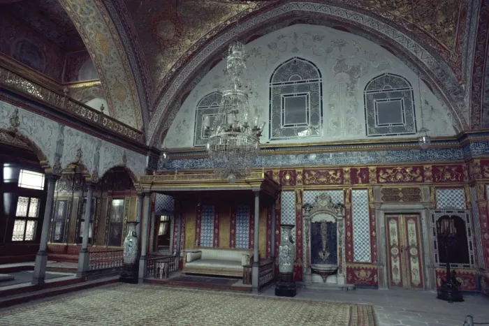 Framed Print : Main reception room, the Harem, Topkapi Palace, Istanbul, Turkey, Europe Framed Print : Main reception room, the Harem, Topkapi Palace, Istanbul, Turkey, Europe
