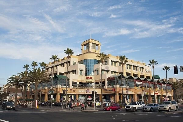 Main Street, Huntington Beach, California, United States of America, North America