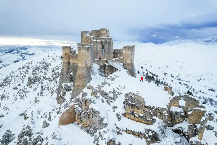 Framed Print : Man admiring the snowy medieval castle of Rocca Calascio after heavy snowfall, Rocca Calascio, Gran Sasso and Monti della Laga National Park, L'Aquila province, Abruzzo region, Apennines, Italy, Europe Framed Print : Man admiring the snowy medieval castle of Rocca Calascio after heavy snowfall, Rocca Calascio, Gran Sasso and Monti della Laga National Park, L'Aquila province, Abruzzo region, Apennines, Italy, Europe