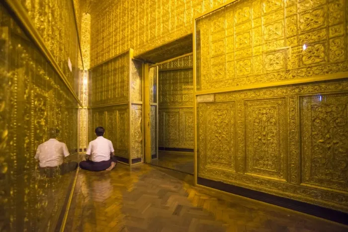 Framed Print : Man praying at Botataung Pagoda, Yangon (Rangoon), Myanmar (Burma), Asia Framed Print : Man praying at Botataung Pagoda, Yangon (Rangoon), Myanmar (Burma), Asia