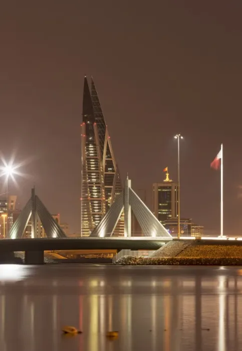 Framed Print : Manama at night, Bahrain, Middle East Framed Print : Manama at night, Bahrain, Middle East