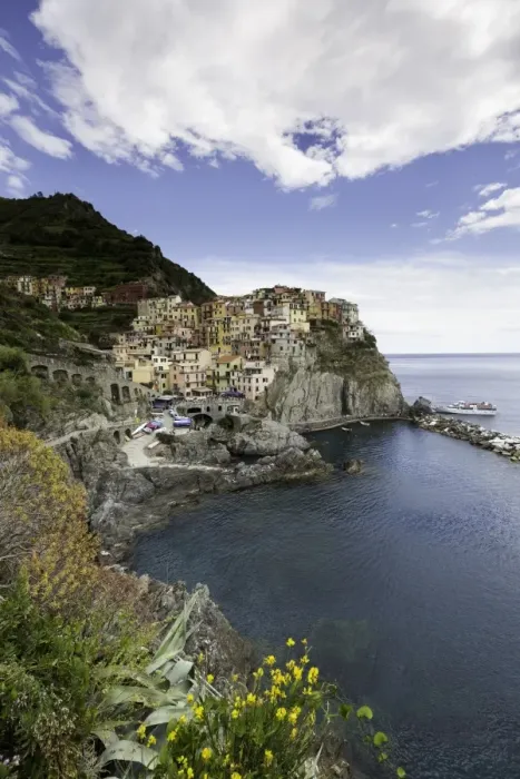Framed Print : Manarola, Cinque Terre, UNESCO World Heritage Site, Liguria, Italy, Europe Framed Print : Manarola, Cinque Terre, UNESCO World Heritage Site, Liguria, Italy, Europe