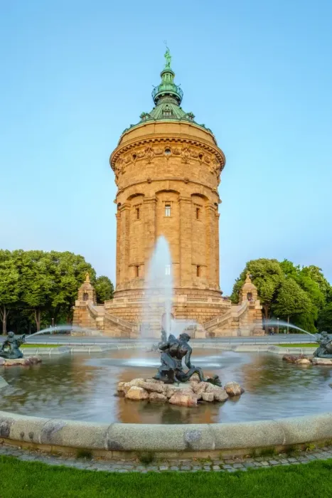 Framed Print : Mannheimer Wasserturm, 60 meter tall water tower built 1886 to 1889 on Friedrichsplatz Framed Print : Mannheimer Wasserturm, 60 meter tall water tower built 1886 to 1889 on Friedrichsplatz