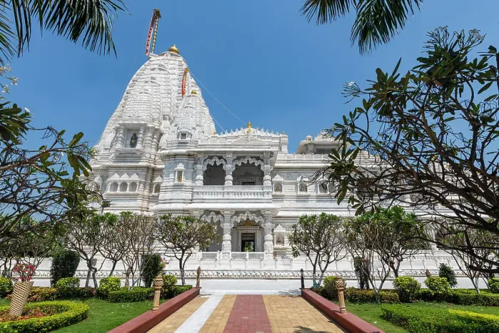Framed Print : Marble built Dharamshala Manilaxmi Tirth Jain temple, Gujarat, India, Asia Framed Print : Marble built Dharamshala Manilaxmi Tirth Jain temple, Gujarat, India, Asia