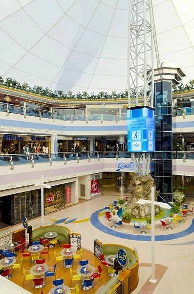 Marina Mall, Abu Dhabi, United Arab Emirates, Middle East