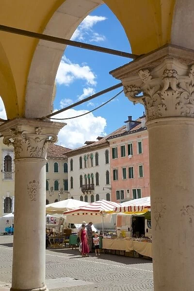 Market and arches, Post Building, Piazza dei Duomo, Belluno, Province of Belluno, Veneto, Italy, Europe