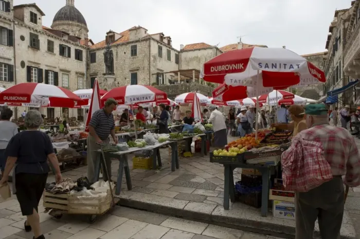 Framed Print : Market in Dubrovnik, Dalmatia, Croatia, Europe Framed Print : Market in Dubrovnik, Dalmatia, Croatia, Europe