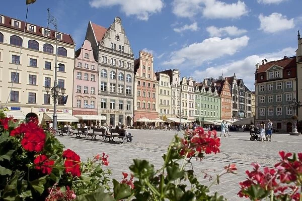 Market Square from cafe, Old Town, Wroclaw, Silesia, Poland, Europe