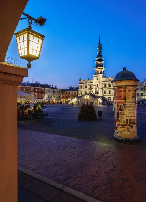 Framed Print : Market Square and City Hall at twilight, Old Town, UNESCO World Heritage Site, Zamosc Framed Print : Market Square and City Hall at twilight, Old Town, UNESCO World Heritage Site, Zamosc