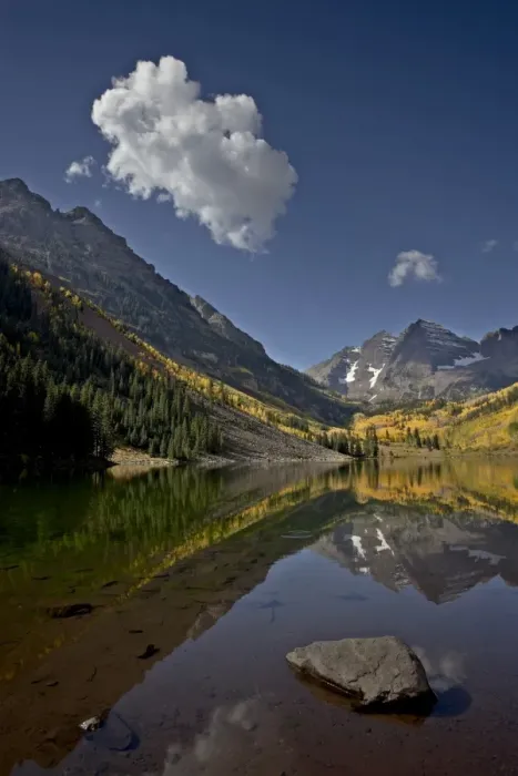 Framed Print : Maroon Bells reflected in Maroon Lake with fall color, White River National Forest Framed Print : Maroon Bells reflected in Maroon Lake with fall color, White River National Forest