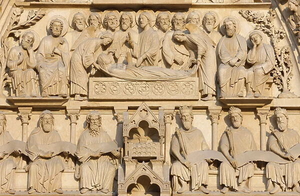 Mary on her deathbed surrounded by Jesus and the apostles, Virgins Gate, west front