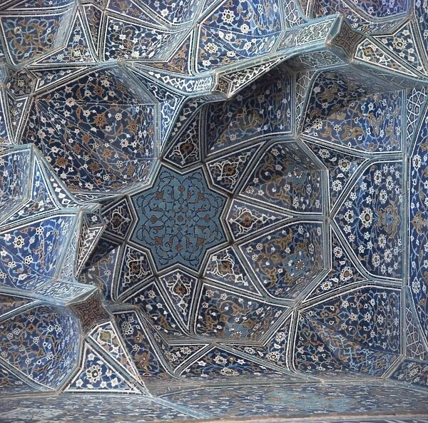 Detail of Masjid-e-Imam Mosque, formerly the Shah Mosque, Isfahan, Iran, Middle East