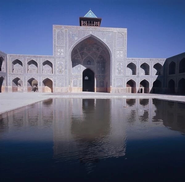 Masjid-e-Iman Mosque (Imam Mosque) (Masjed-e Emam)