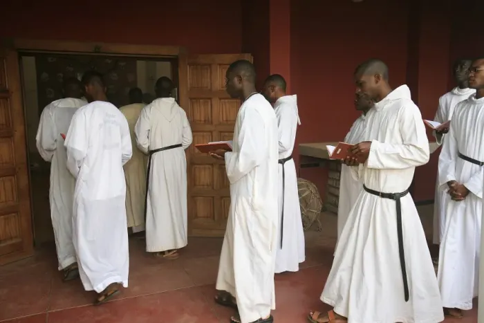 Framed Print : Mass procession in Keur Moussa Benedictine abbey, Keur Moussa, Senegal